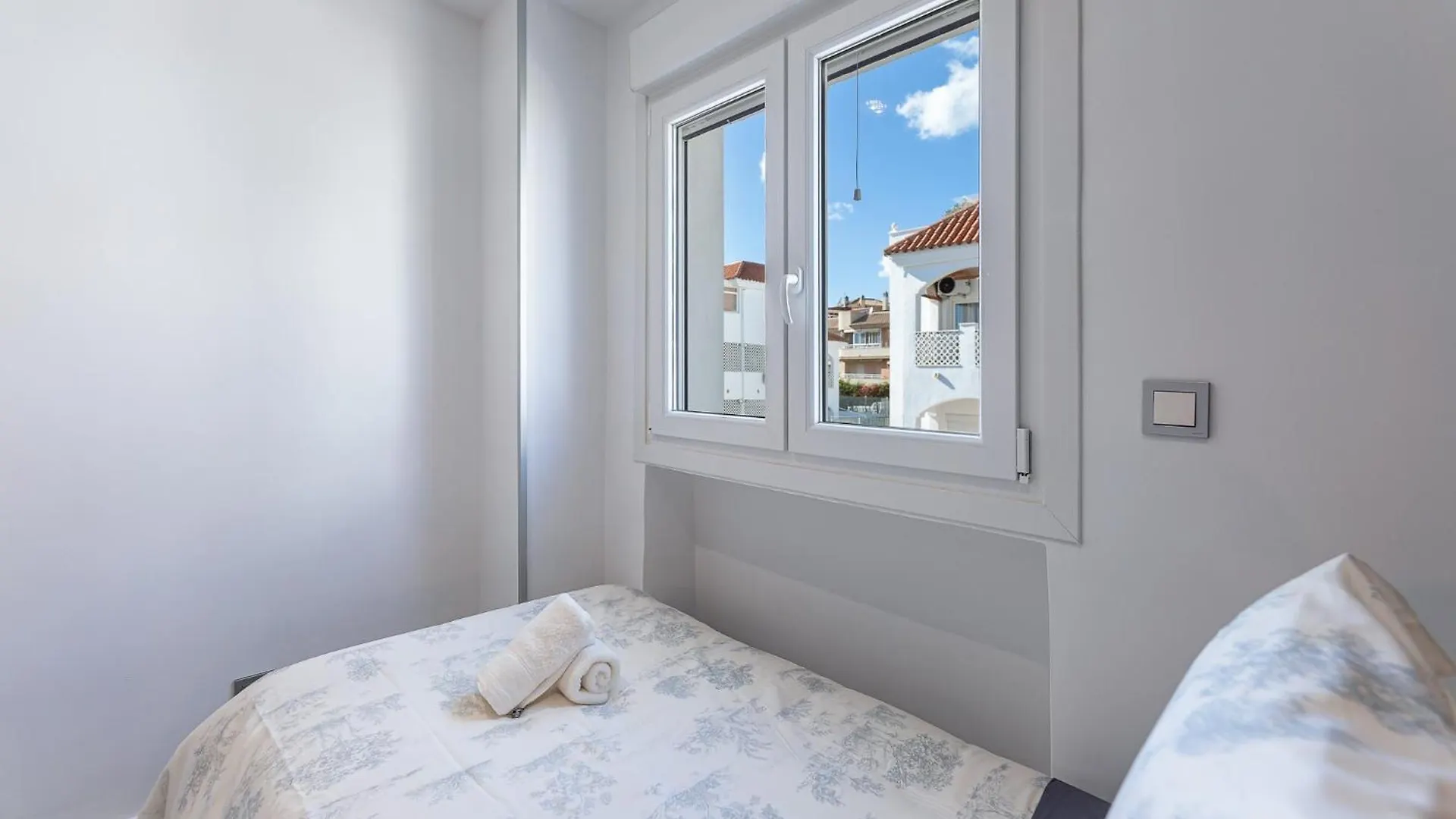 Holiday Rental Apartment With Terrace Attic Views Torremolinos