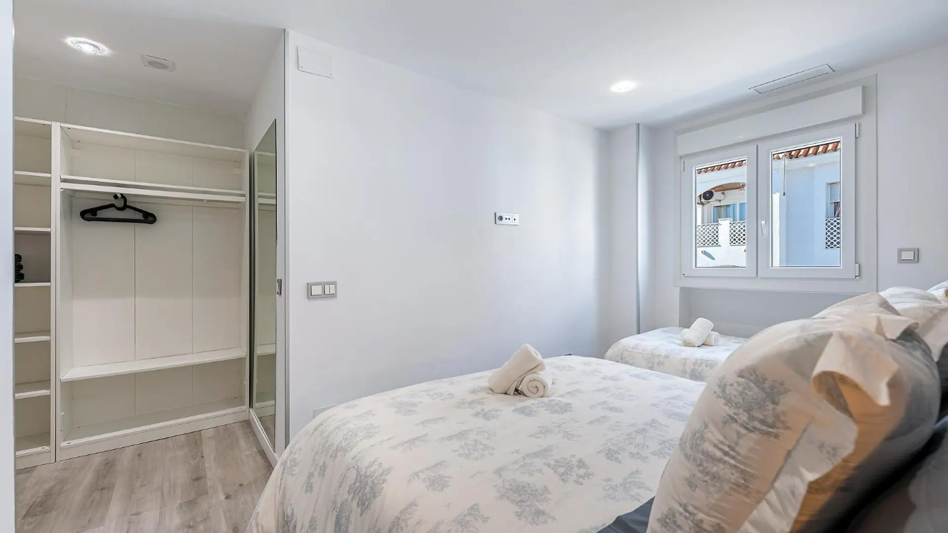 Holiday Rental Apartment With Terrace Attic Views Torremolinos 0*,
