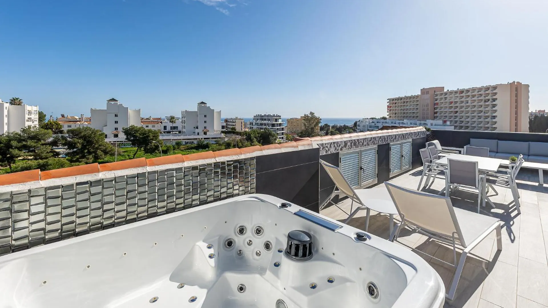Holiday Rental Apartment With Terrace Attic Views Torremolinos